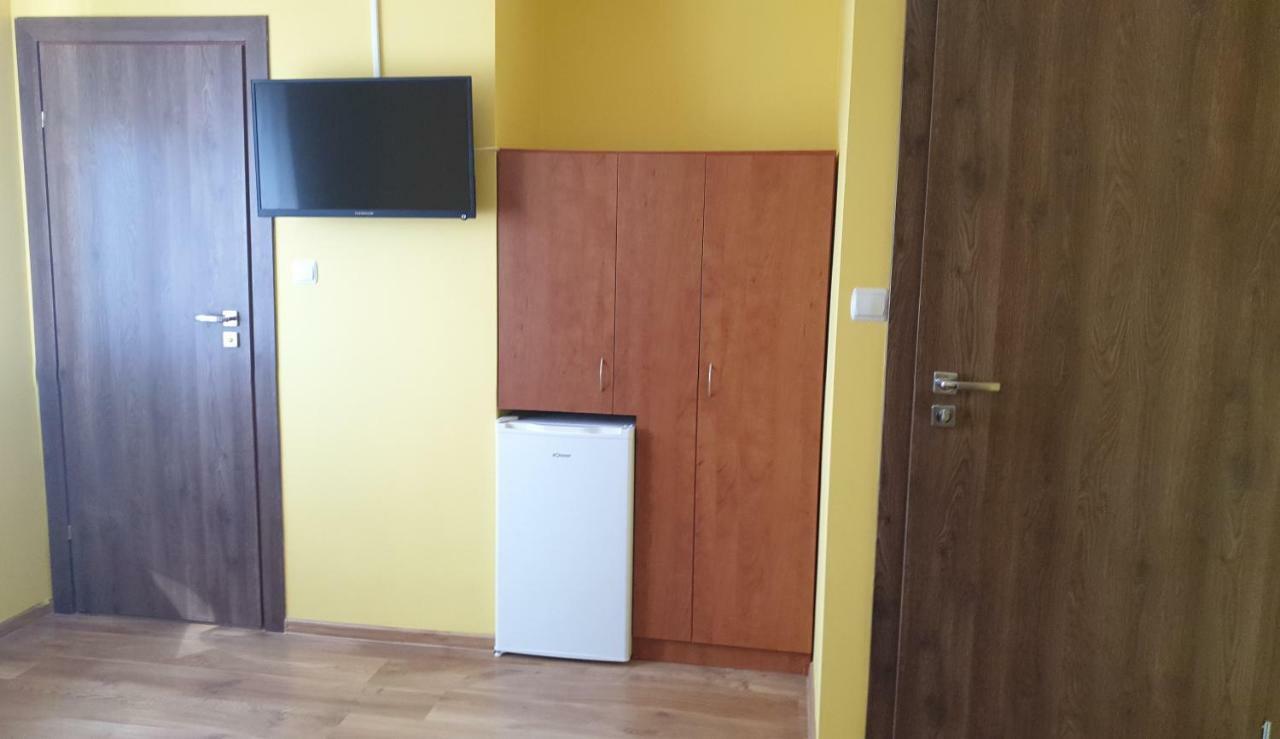 Pokoje Goscinne Pryzmat Władysławowo エクステリア 写真